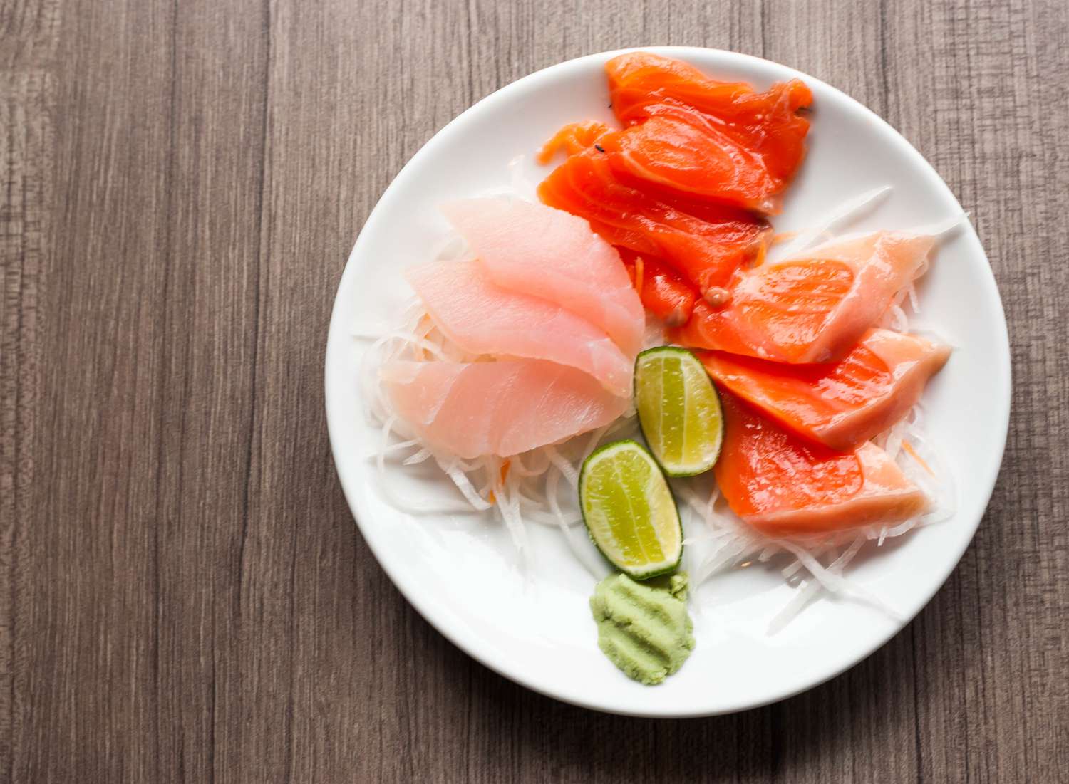 Tuna and salmon plate